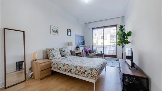 Apartments in Paris 16ème arrondissement (South) - photo 5