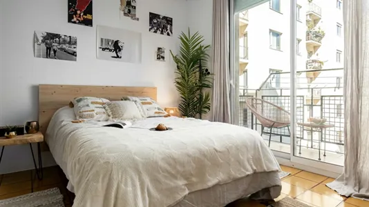 Rooms in Barcelona Eixample - photo 1