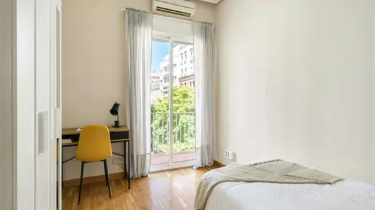 Rooms in Madrid Salamanca - photo 7