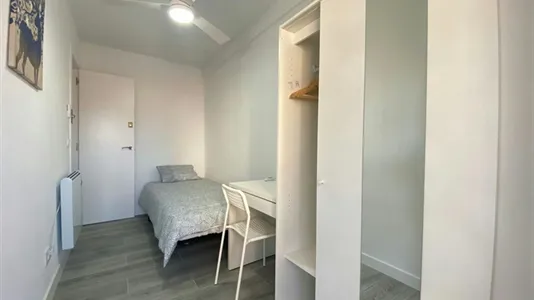 Rooms in Adaro - photo 8