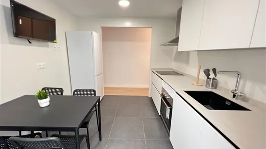 Rooms in el Camí de Vera - photo 10