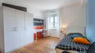 Room for rent, Udine, Friuli-Venezia Giulia, &lt;span class=&quot;blurred street&quot; onclick=&quot;ProcessAdRequest(7733172)&quot;&gt;&lt;span class=&quot;hint&quot;&gt;See streetname&lt;/span&gt;[xxxxxxxxxxxxx]&lt;/span&gt;