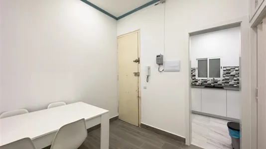 Apartments in Barcelona Ciutat Vella - photo 4