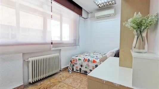 Rooms in Madrid Moncloa-Aravaca - photo 5