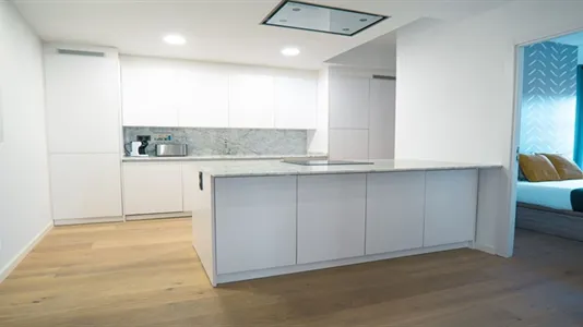 Rooms in Barcelona Ciutat Vella - photo 6