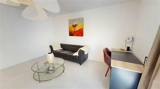 Apartments in Bordeaux - photo 4