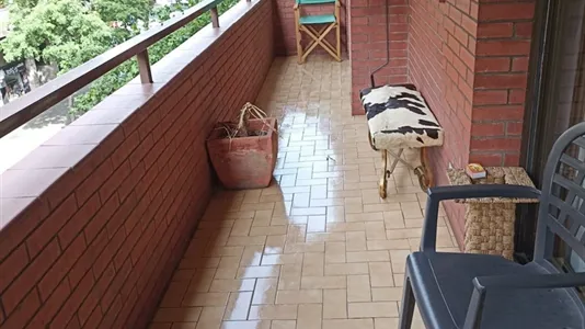 Rooms in Barcelona Eixample - photo 10