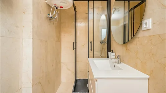 Rooms in Madrid Tetuán - photo 10