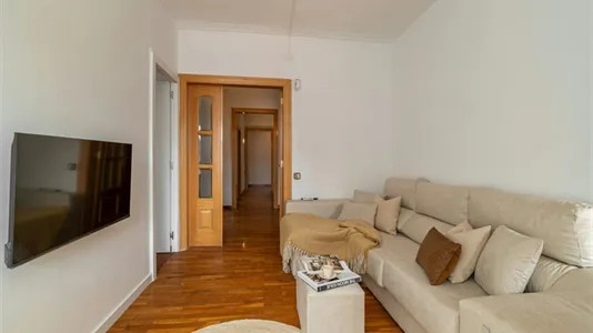 Rooms in Barcelona Eixample - photo 9