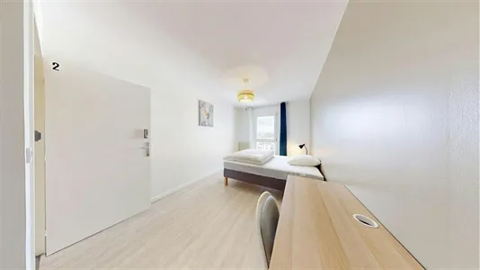 Rooms in Lyon - photo 4