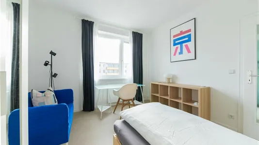Rooms in Berlin Treptow-Köpenick - photo 4