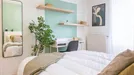 Room for rent, Bordeaux, Nouvelle-Aquitaine, &lt;span class=&quot;blurred street&quot; onclick=&quot;ProcessAdRequest(11279421)&quot;&gt;&lt;span class=&quot;hint&quot;&gt;See streetname&lt;/span&gt;[xxxxxxxxxxxxx]&lt;/span&gt;