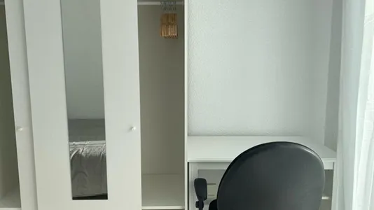 Rooms in Adaro - photo 6