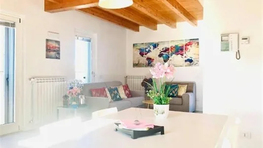 Apartments in Milano Zona 5 - Vigentino, Chiaravalle, Gratosoglio - photo 3