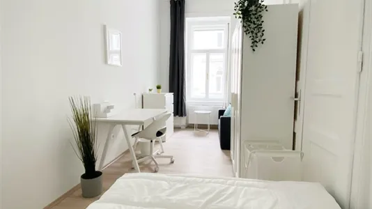 Rooms in Eggersdorf bei Graz - photo 6