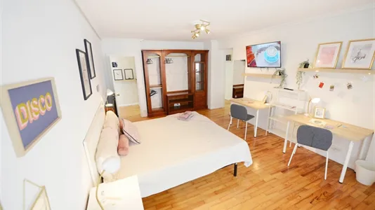 Rooms in Bilbao - photo 8