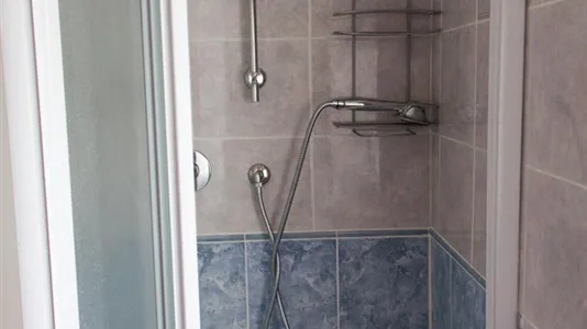 Rooms in Roma Municipio XII – Monte Verde - photo 10