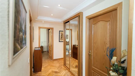 Rooms in Madrid Chamberí - photo 9