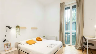 Room for rent in Milano Zona 9 - Porta Garibaldi, Niguarda, Milan