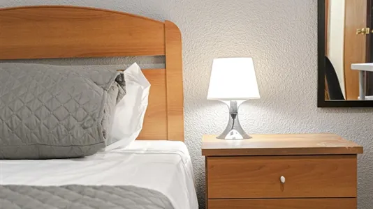Rooms in Alcalá de Henares - photo 5