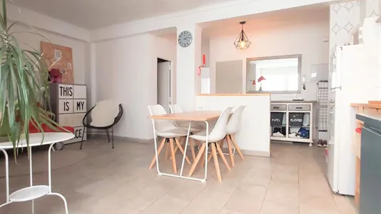 Rooms in Málaga - photo 8