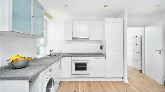 Apartments in Location is not specified - photo 6