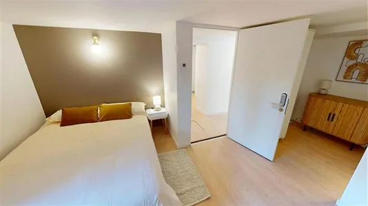 Rooms in Lyon - photo 2