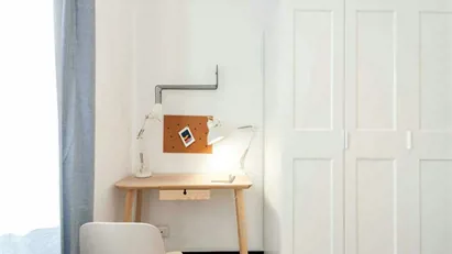 Room for rent in Milano Zona 5 - Vigentino, Chiaravalle, Gratosoglio, Milan