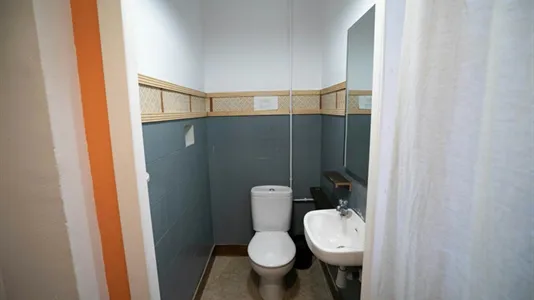 Rooms in Valencia Ciutat Vella - photo 10