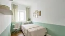 Room for rent, Lisbon (region), &lt;span class=&quot;blurred street&quot; onclick=&quot;ProcessAdRequest(12044862)&quot;&gt;&lt;span class=&quot;hint&quot;&gt;See streetname&lt;/span&gt;[xxxxxxxxxxxxx]&lt;/span&gt;