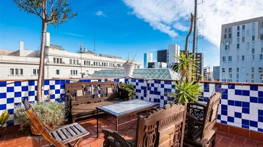 Apartments in Barcelona Ciutat Vella - photo 4