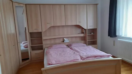 Houses in Mistelbach - photo 9