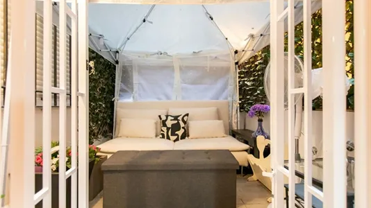 Rooms in Barcelona Ciutat Vella - photo 6