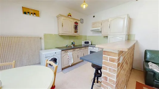 Apartments in Saint-Étienne - photo 8