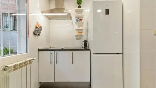 Rooms in Madrid Ciudad Lineal - photo 10