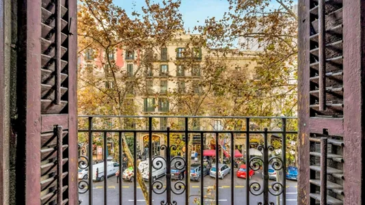 Rooms in Barcelona Eixample - photo 5