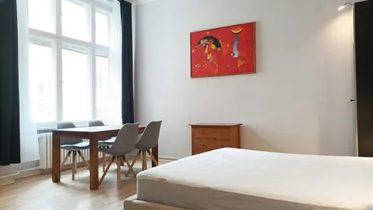 Apartments in Berlin Charlottenburg-Wilmersdorf - photo 3