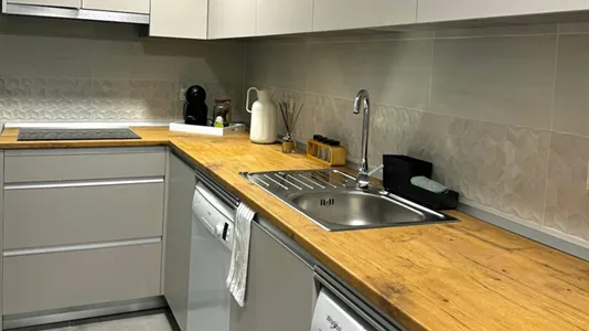 Rooms in Madrid Chamartín - photo 10