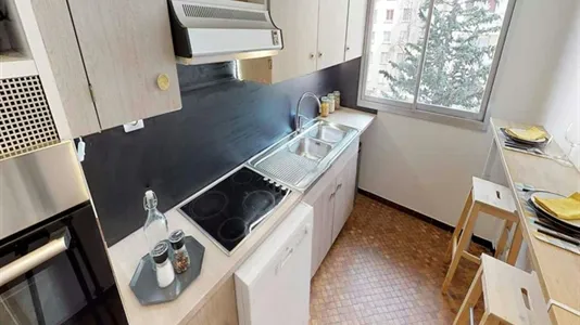 Rooms in Paris 15ème arrondissement - photo 5