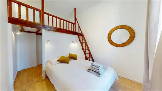 Apartments in Lyon - photo 8