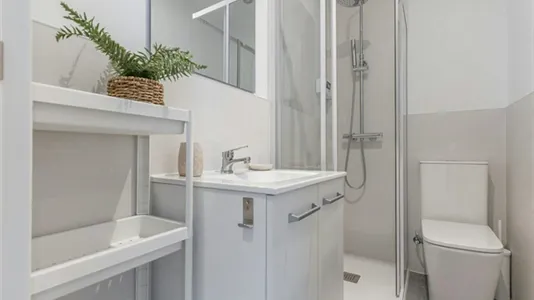 Rooms in Madrid Centro - photo 5