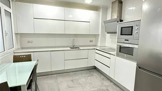 Rooms in Vitoria-Gasteiz - photo 5