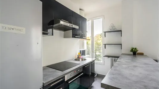 Apartments in Nanterre - photo 4