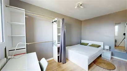 Room for rent in Saint-Étienne, Auvergne-Rhône-Alpes