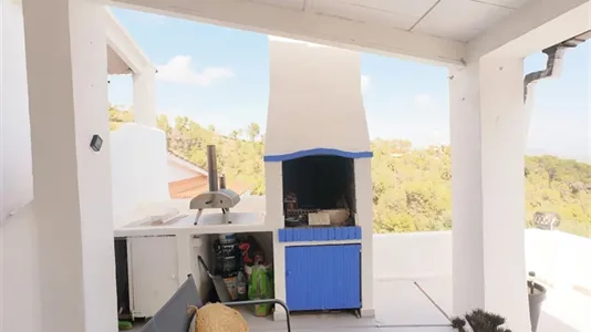 Houses in Canyelles - photo 2