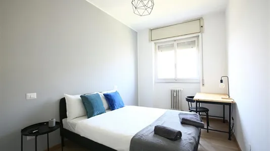 Rooms in Milano Zona 7 - Baggio, De Angeli, San Siro - photo 1