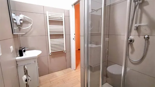 Rooms in Milano Zona 2 - Stazione Centrale, Gorla, Turro, Greco, Crescenzago - photo 9