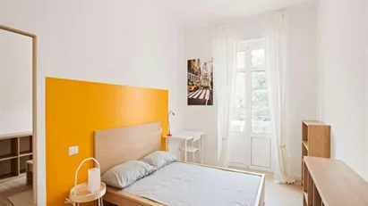 Room for rent in Milano Zona 6 - Barona, Lorenteggio, Milan