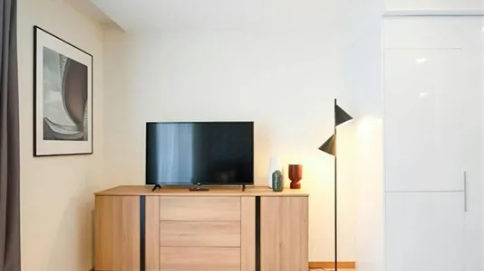 Apartments in Location is not specified - photo 6