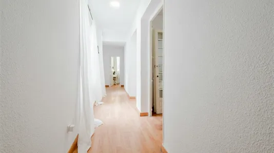 Rooms in Madrid Centro - photo 6